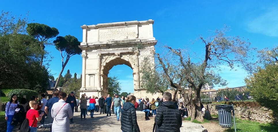 the arch of titus