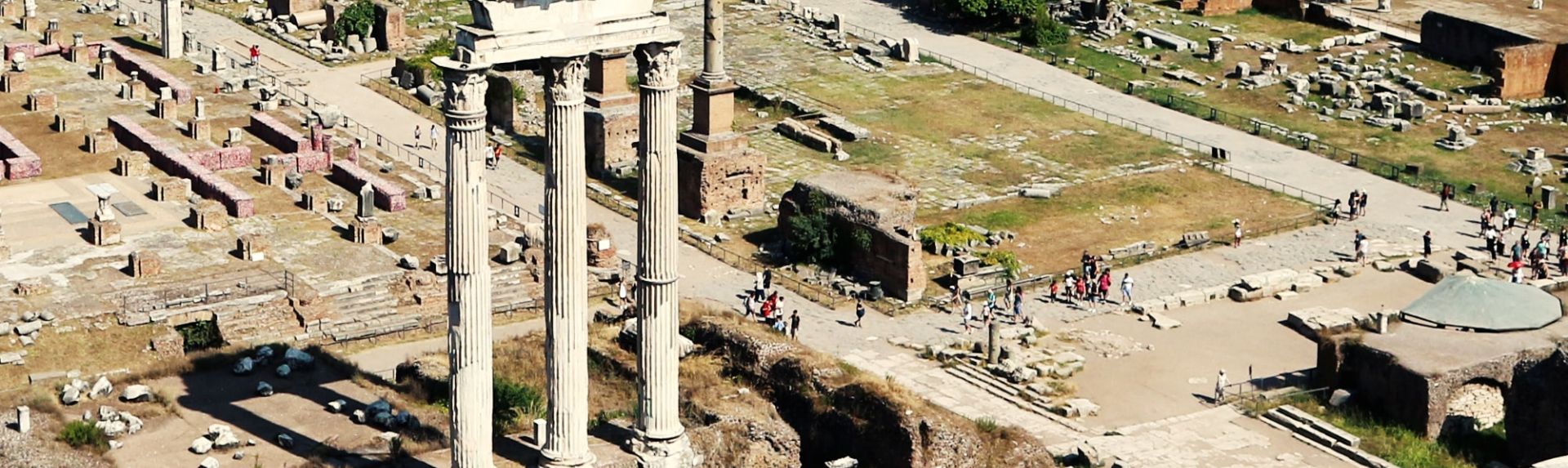 Is entry to the Roman Forum free?